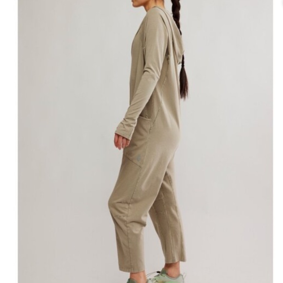 Free People Movement Long Sleeve Hot Shot Hooded Onesie in Sage Stone various - Picture 2 of 5